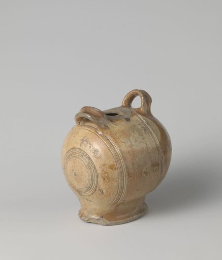 Cask with two handles