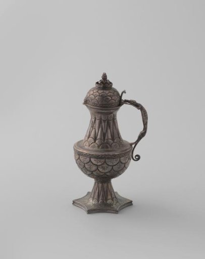 Ampulla of silver on a hexagonal foot