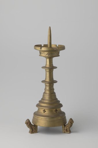 Candelabrum with profiled foot and stem, supported by three lions