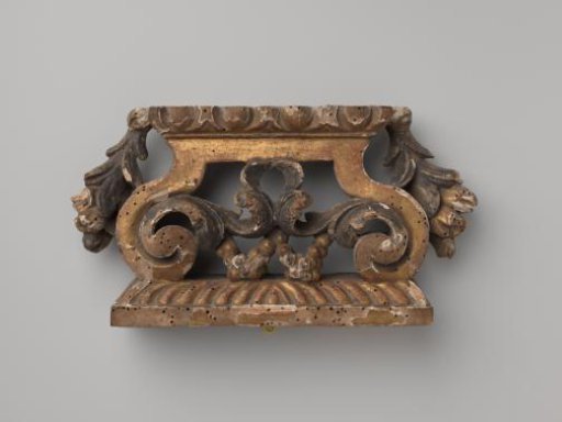 Wooden pedestal
