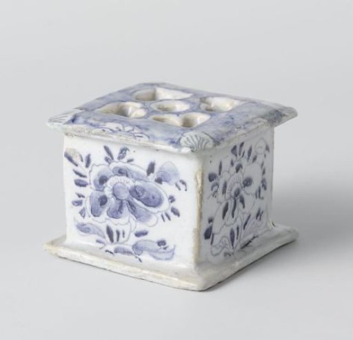 Stove of Faience