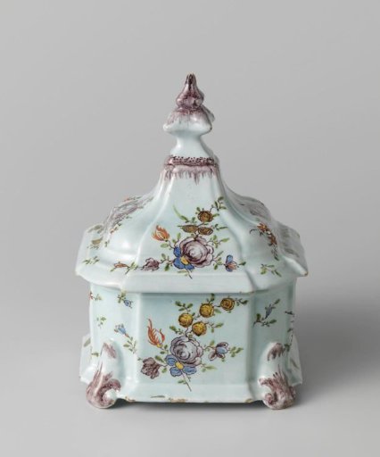 Tobacco pot