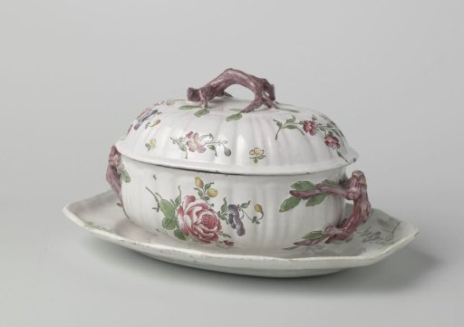 Tureen with lid, on a saucer, painted with flowering branches