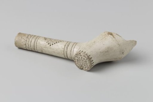 Fragment of a presentation pipe.