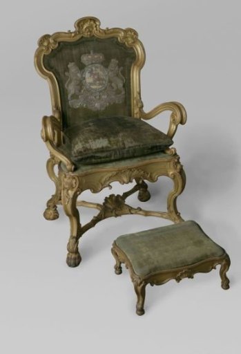 Stadtholder's chair and footstool
