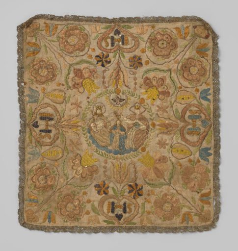 Chasuble of linen with embroidery