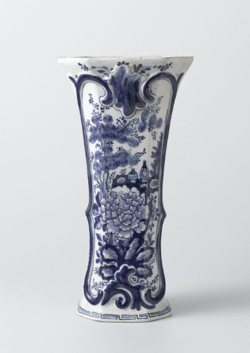 Two cups and a vase, parts of a suite