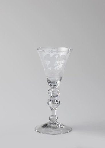 Chalice Glass with a Pelican with Young and the Inscription: IDER.VOOR.DE.ZYNEN