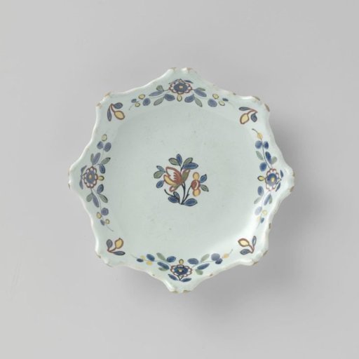 Plate, Octagonal with a Scalloped Edge, Painted with Flowers