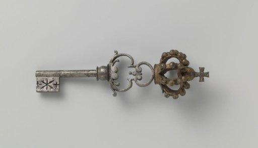 Iron key, with a gilded crown