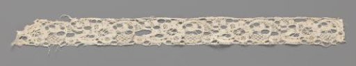 Strip of bobbin lace with a sun in the flower center and oval-shaped interspaces
