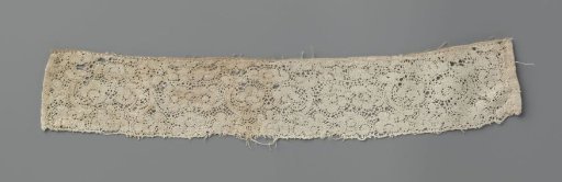 Strip of Bobbin Lace with Flower Stems Bending Towards Each Other
