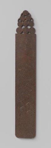 Ironing board, decorated with a notch and the name GRETE CORNELIS and ANNO 1654
