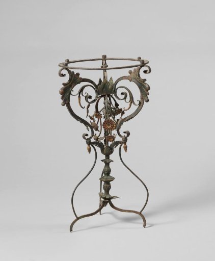 Iron standard, tripod