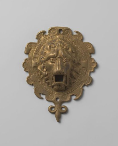 Wall Plate with Lion's Head for a Wall Sconce