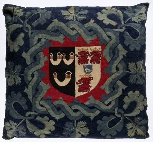 Cushion with an unknown coat of arms