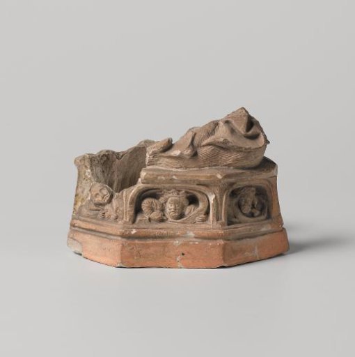 Hexagonal Socle with a Priest, King and Prophet, Fragment of a Figurine