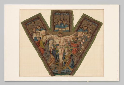 Forked cross with embroidery of silk and gold thread on linen