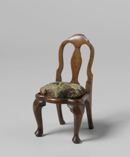 Chair, belonging to an eleven-piece furniture set