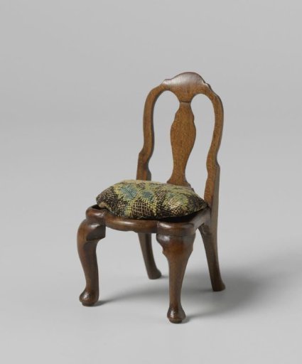 Chair, belonging to an eleven-piece furniture set