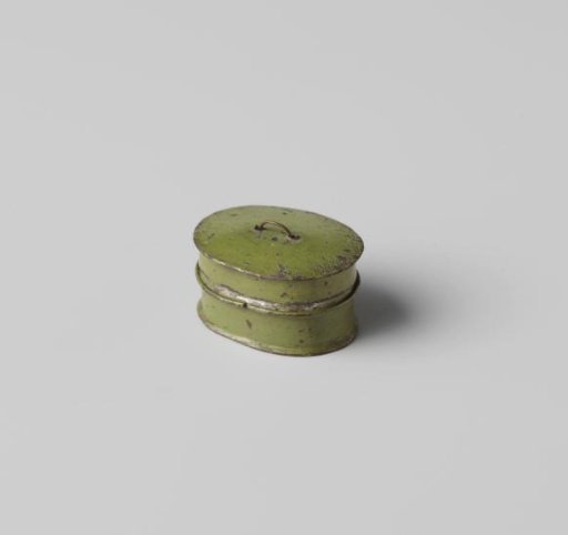 Drum with lid, oval, green-painted