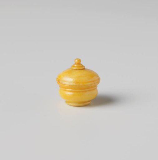 Sugar pot with lid, yellow lacquered