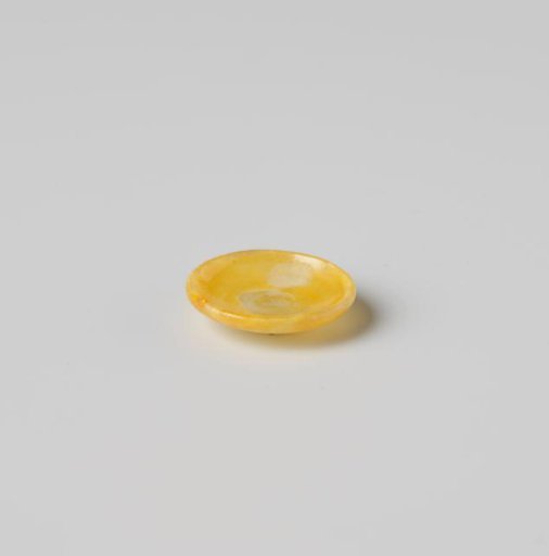 Dish, yellow lacquered