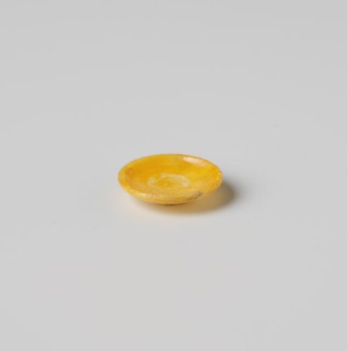 Dish, yellow lacquered