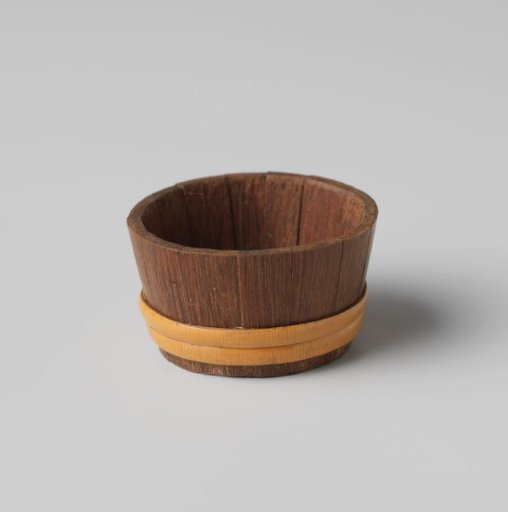 Tub or standring, made of staves bound with two and three hoops