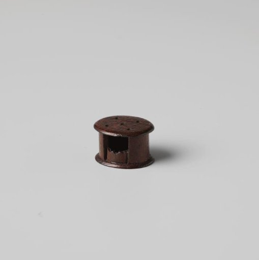 Stove, oval, with five holes in the top
