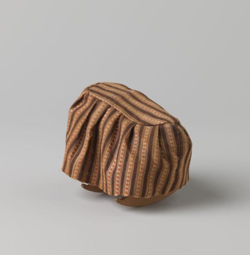 Cloth, printed with stripe and check pattern in brown, white and red