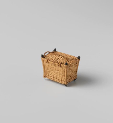 Diaper basket, rectangular, with woven diamond pattern