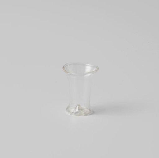 Cup, widening towards the top, with a fitted base