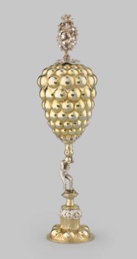 Grape cup of gilded silver