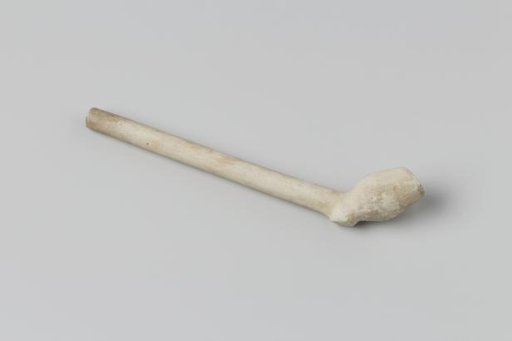 Tobacco pipe.