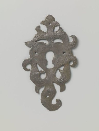 Iron lock plate