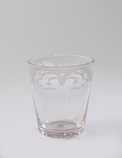 Cup with an ornamental border