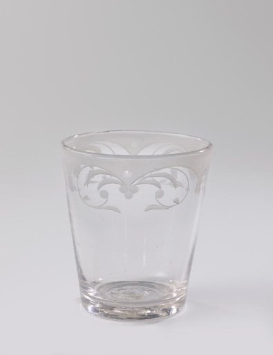 Cup with an ornamental border