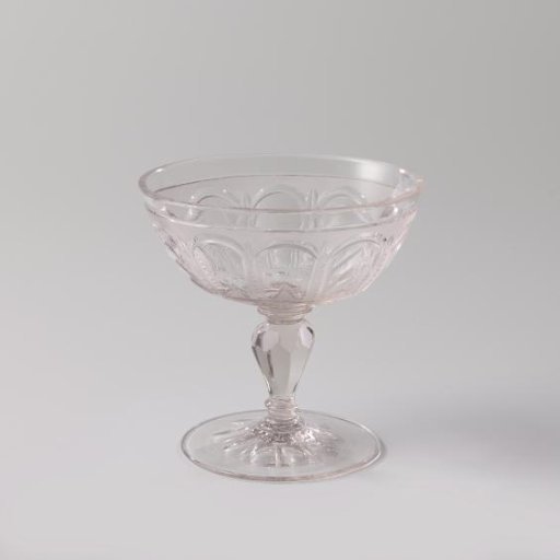 Dish on a stand, with bows and stars