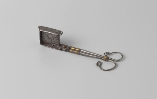 Iron snuffer with copper band