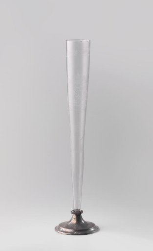 Flute glass with a portrait of Prince Frederick Henry and a view of The Hague