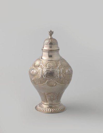 Teapot, inverted pear-shaped with shell motifs and flowers