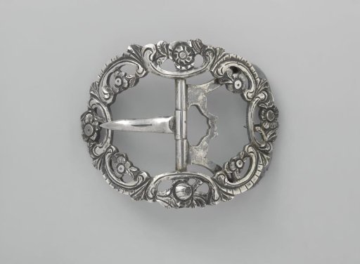 Silver buckle