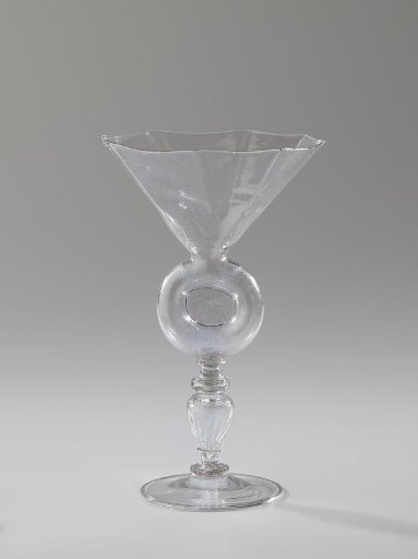 Chalice glass with an octagonal funnel-shaped chalice