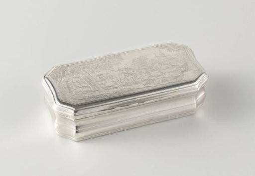 Tobacco box