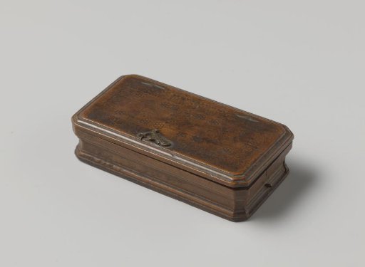 Coin weight box with coin weights, grain weights, a pointer, and a balance