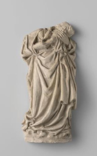 Statue of the Virgin Mary with the Christ Child