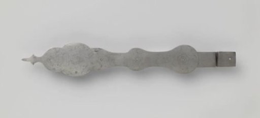 Engraved saddle bow