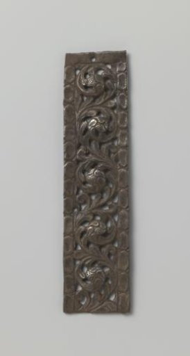 Fittings decorated with curled leaf motifs