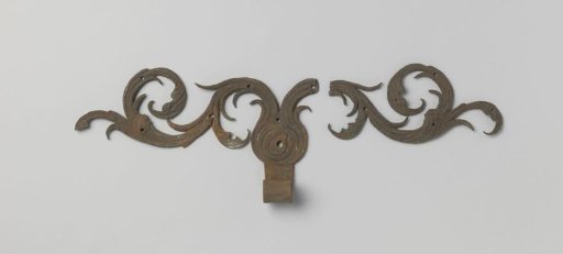Handle of Tinned Iron with Leaf Motifs